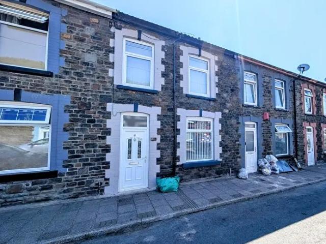 3 Bedroom Terraced House To Rent In South Street, Porth, CF39