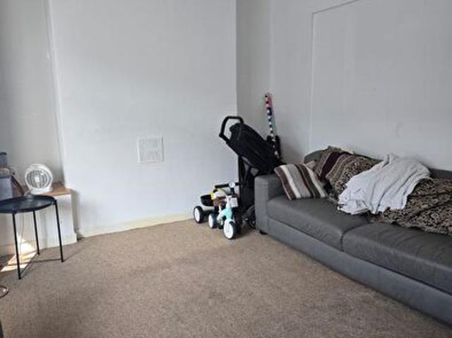 3 Bedroom Terraced House To Rent In Swansea, SA1