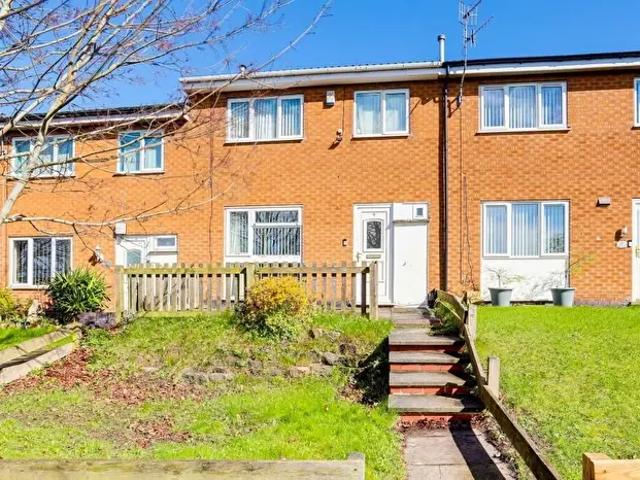 3 Bedroom Terraced House To Rent In Swinscoe Gardens, Nottingham, NG5