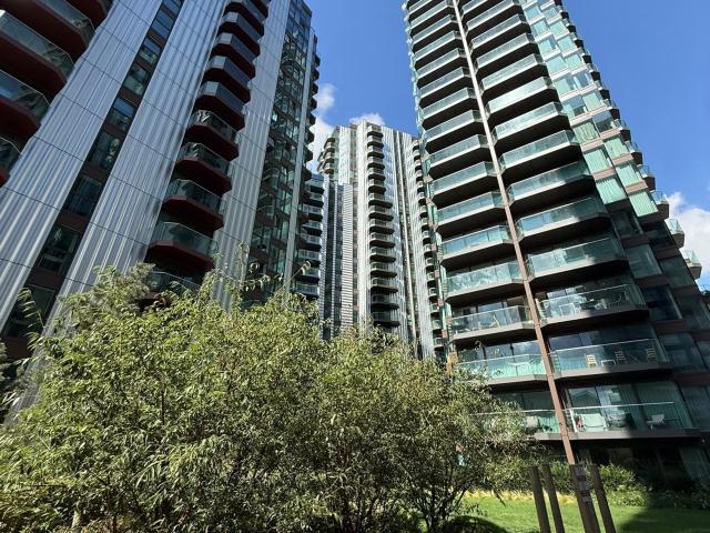 3 bedroom terraced house to rent on Brigadier Walk, London