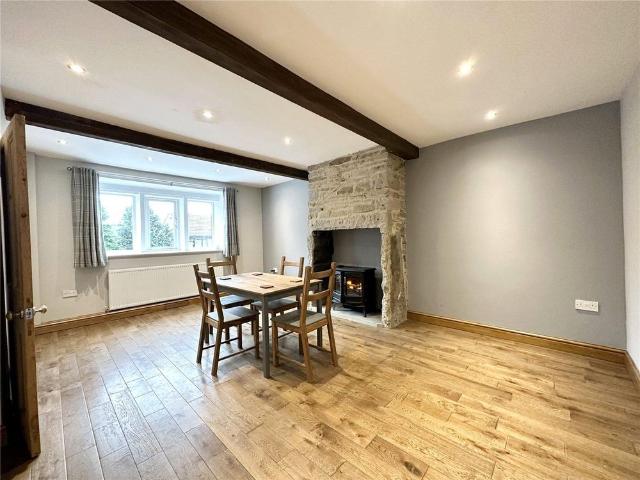 3 bedroom terraced terraced house to rent