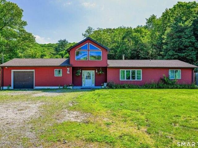 3 bedroom, Thomaston CT 06787 104835761