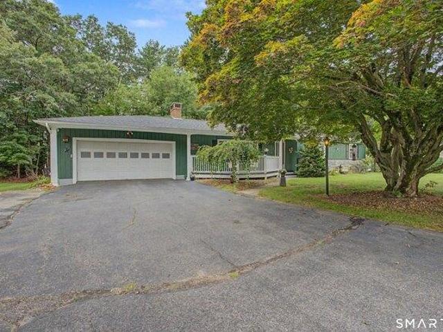 3 bedroom, Thompson CT 06277 105158093