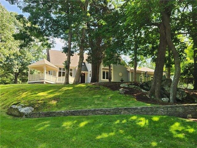 3 bedroom, Tiverton RI 02878 105513596