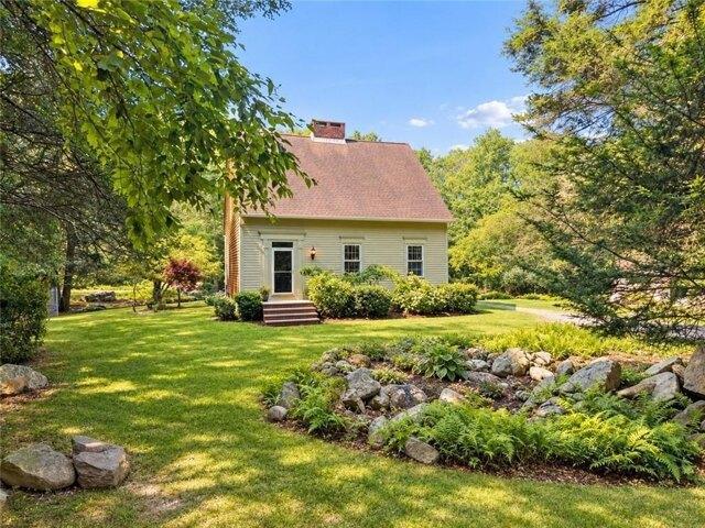 3 bedroom, Tiverton RI 02878 105557350
