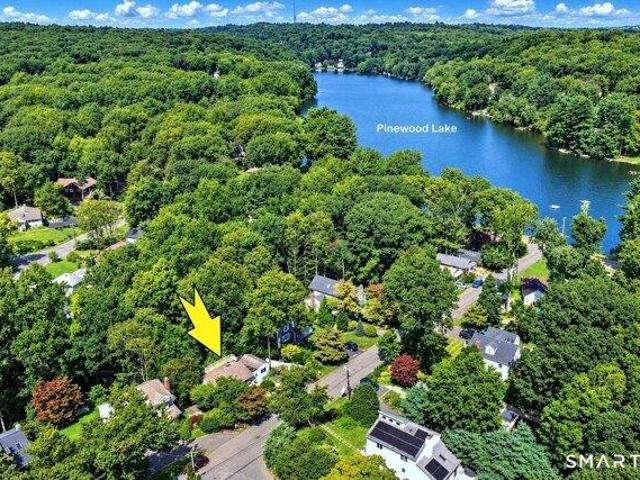 3 bedroom, Trumbull CT 06611 105497016