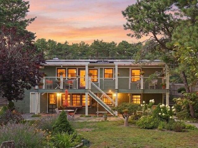 3 bedroom, Truro MA 02666 106038142