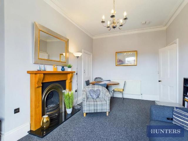 3 bedroom triplex to rent