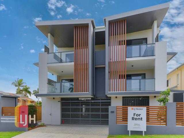 3 BEDROOM UNIT WITH DUCTED AIR CONDITIONING