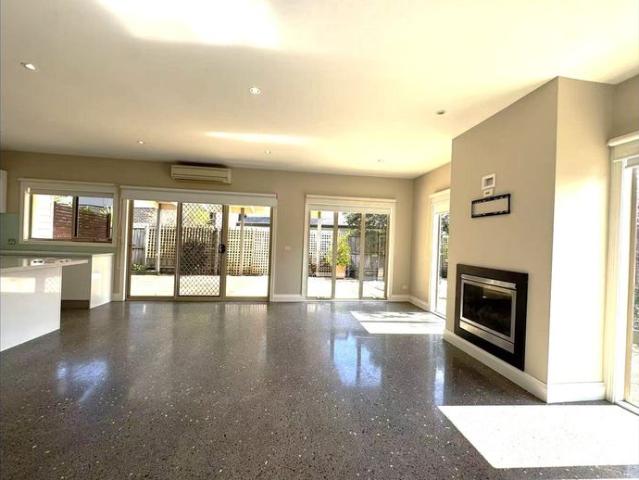 3 Bedroom Unit and Perfect For Family Living