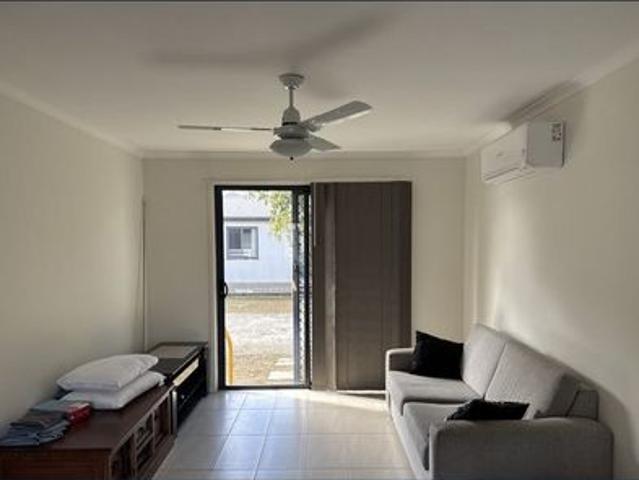 3 BEDROOM UNIT FULLY FURNISHED WALK TO TOWN