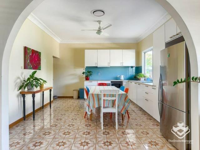 3 Bedroom Unit Electricity Included !
