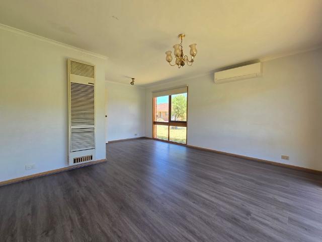 3 Bedroom Unit in a Quiet Location