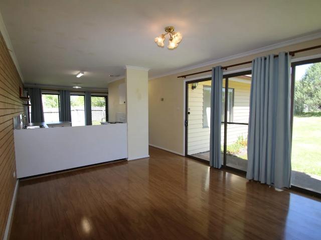 3 Bedroom Unit in Convenient Location