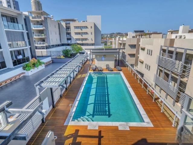 3 BEDROOM UNIT IN MIAMI ONE!