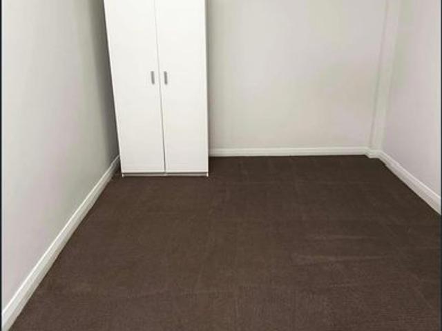3 Bedroom Unit Located in Main Street