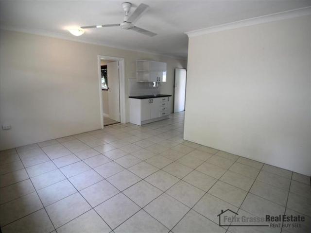 3 bedroom unit STRATFORD