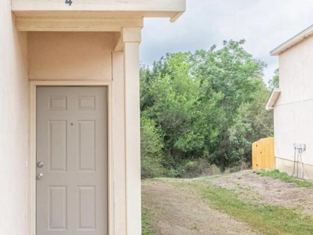 3 bedroom, Universal City TX 78148 105165588