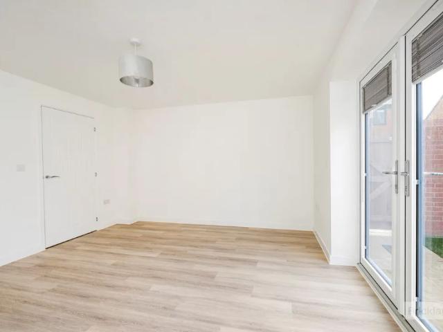 3 bedroom unspecified