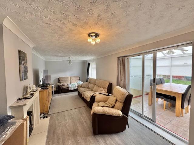 3 bedroom unspecified