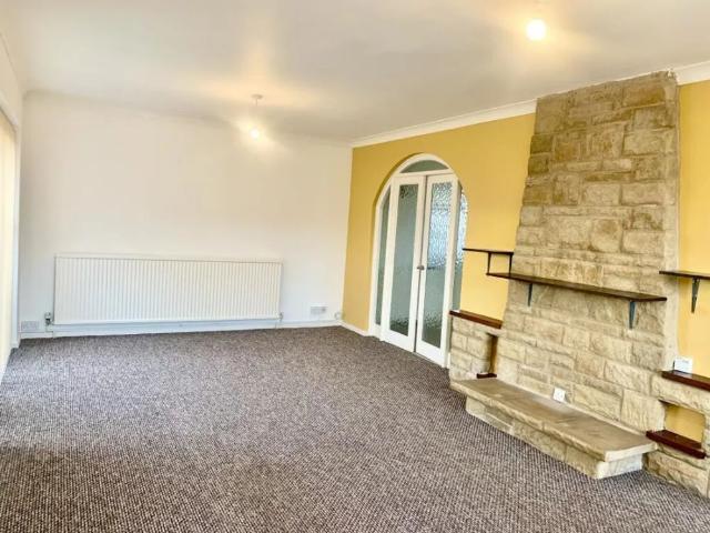 3 bedroom unspecified