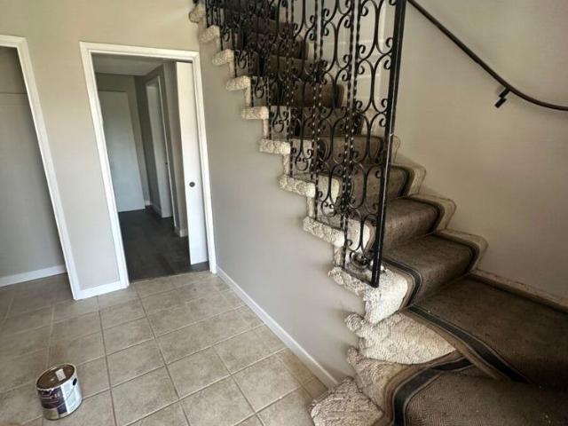 3 Bedroom Upper Near Mill Lake