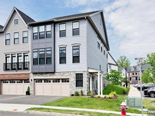 3 bedroom, Upper Saddle River NJ 07458 105277760