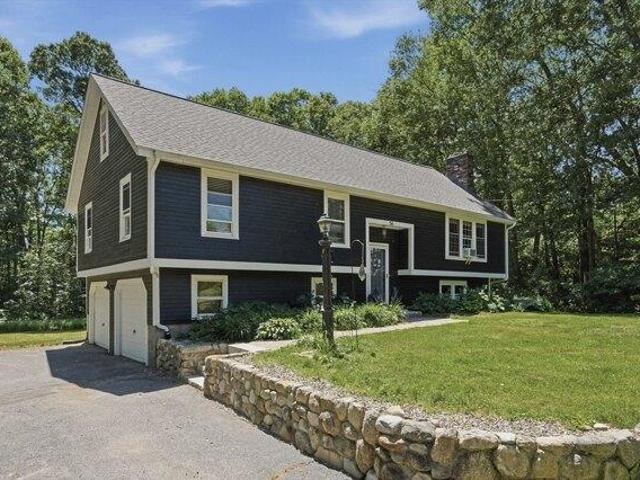 3 bedroom, Uxbridge MA 01569 104514011
