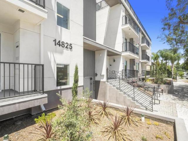 3 bedroom, Van Nuys CA 91411 LS102996396