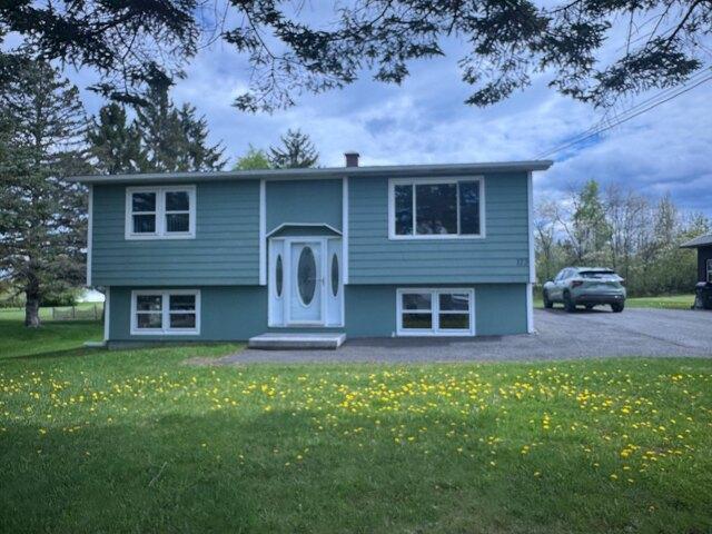 3 bedroom, Van Buren ME 04785 104810663