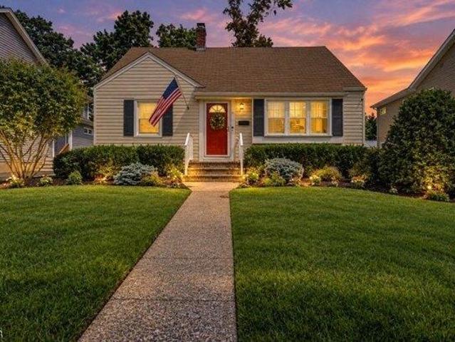 3 bedroom, Verona NJ 07044 105536335