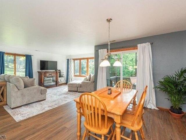 3 bedroom, Vernon NJ 07462 105278350