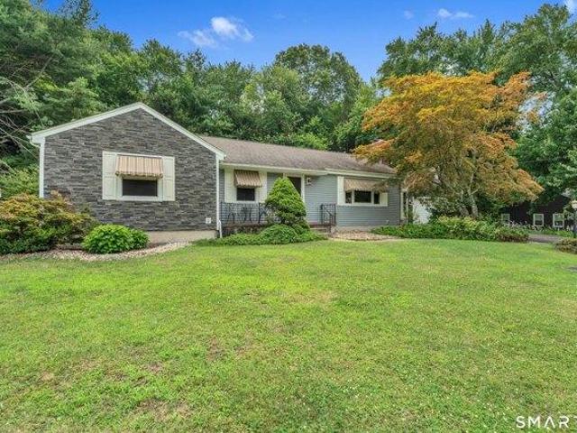 3 bedroom, Vernon CT 06066 104571610