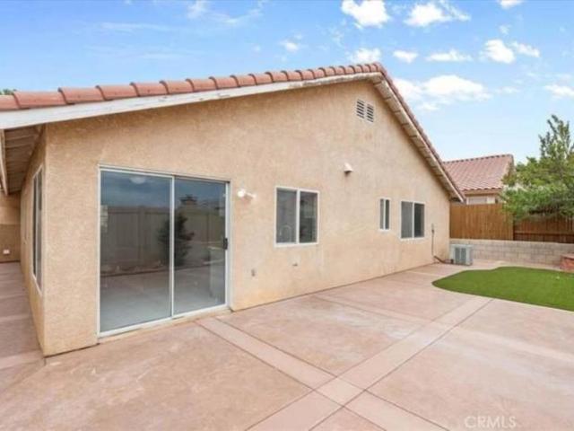 3 bedroom, Victorville CA 92395 106062442