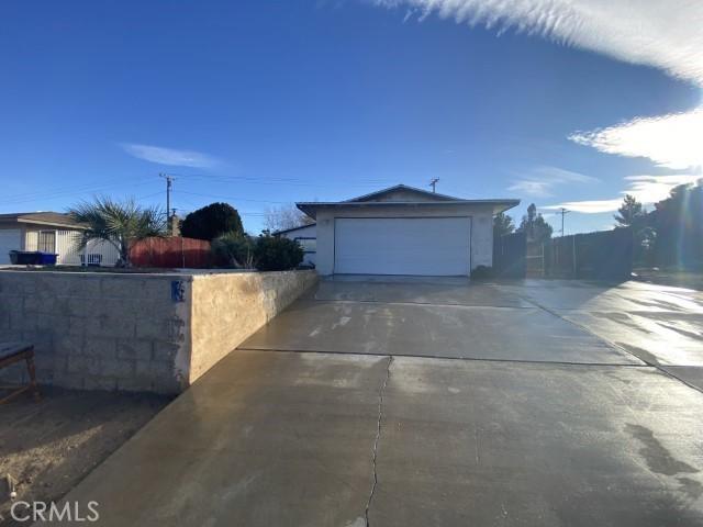 3 bedroom, Victorville CA 92395 98595184