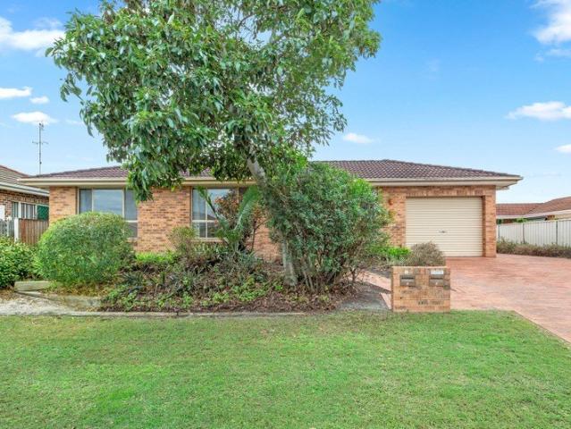 3 Bedroom Villa Prime Forster Location