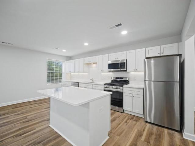 3 bedroom, Virginia Beach VA 23452 106244170