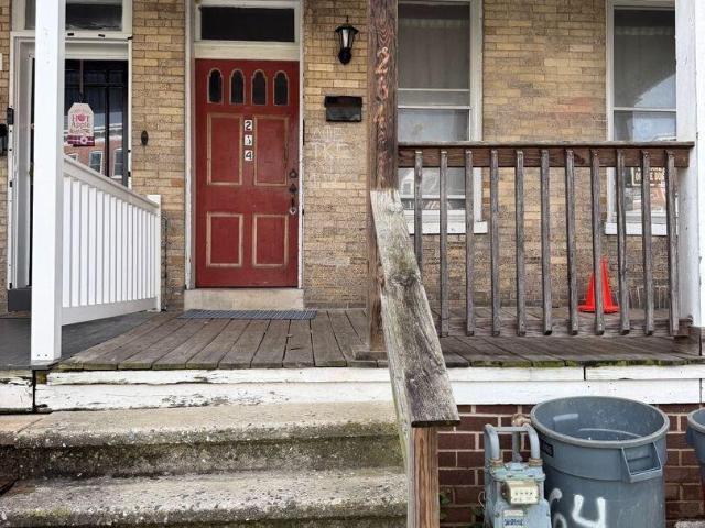 3 bedroom, York PA 17401 105667422