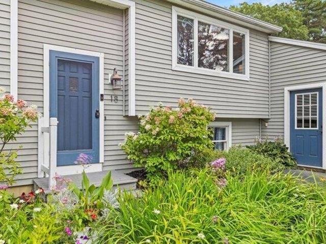 3 bedroom, Yarmouth ME 04096 105726335