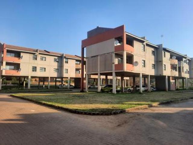 3 bedrooms apartment to let in three.