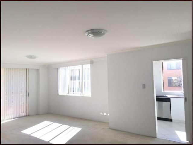 3 BEDROOMS APARTMENT FOR RENT