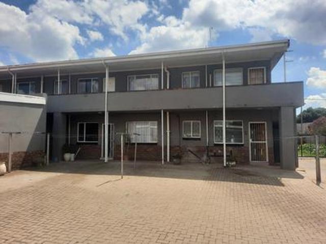 2 bedrooms apartment for rent on arc.