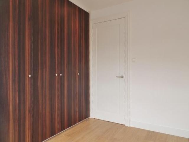 3 bedrooms Apartment Surface Area: 107m2 Furnishings: Bare