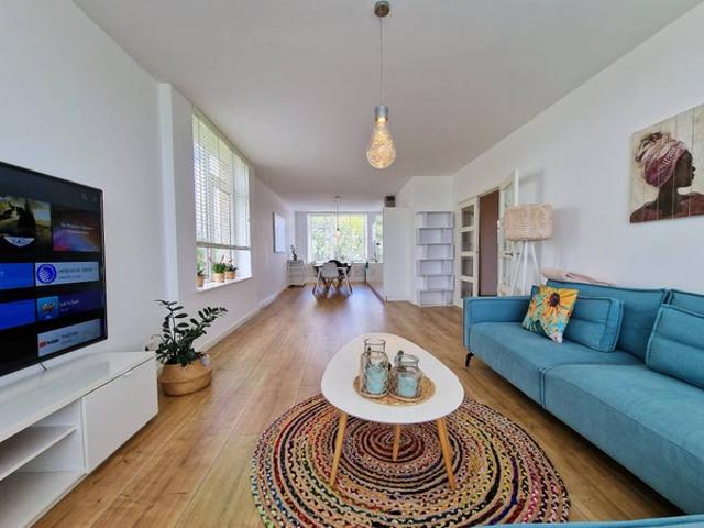 3 bedrooms Apartment Surface Area: 116m2 Furnished Available from: 2026 10 12