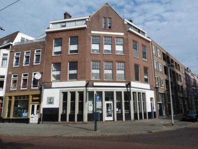 3 bedrooms Apartment Surface Area: 110m2 Furnished Available from: 2026 07 01
