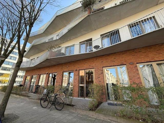 3 bedrooms Apartment Surface Area: 137m2 Unfurnished