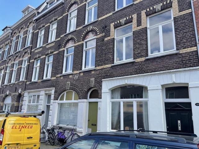 3 bedrooms Appartement Surface Area: 55m2