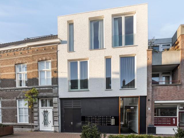 3 bedrooms Appartement Surface Area: 61m2