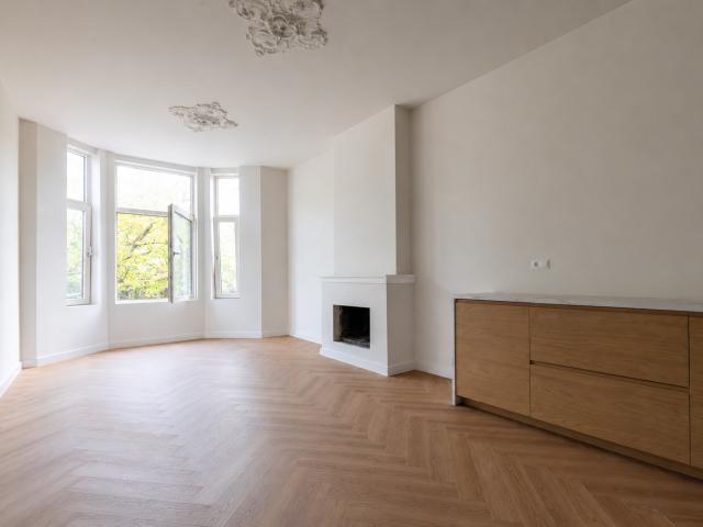 3 bedrooms Appartement Surface Area: 83m2