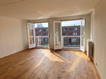 3 bedrooms Appartement Surface Area: 90m2